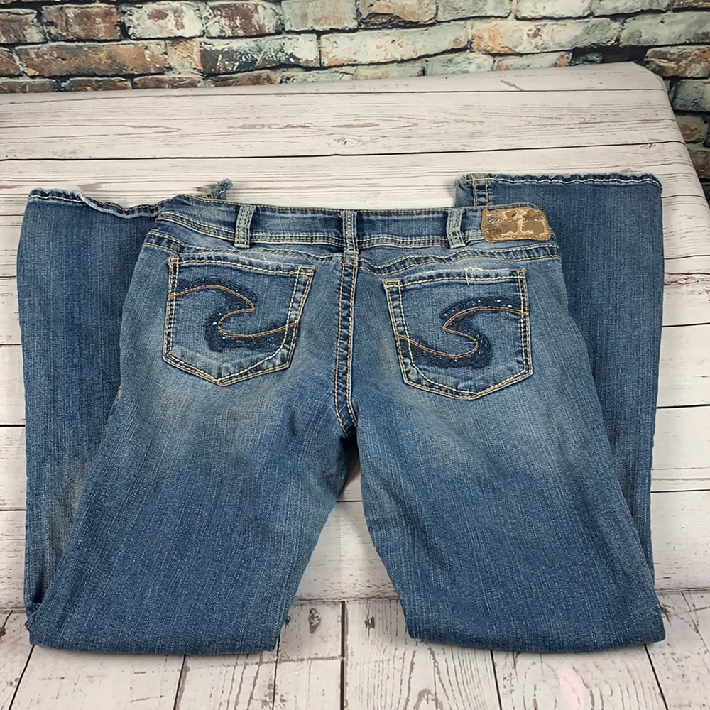 Silver Suki boot cut blue jeans size 32